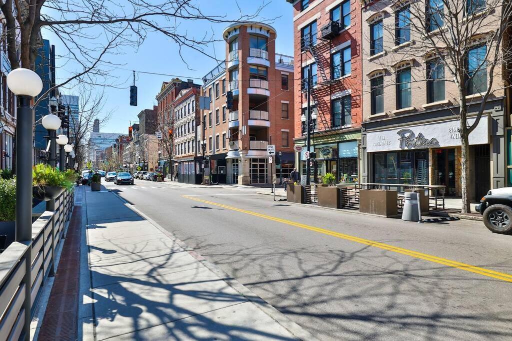 **New Radiant Stay In The Thrust Of Otr* W/Parking Cincinnati Eksteriør bilde